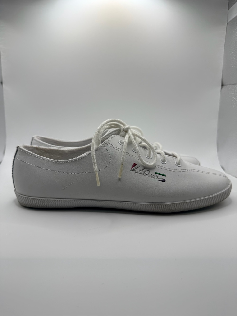 Y2K leather L.A. Gear sneakers